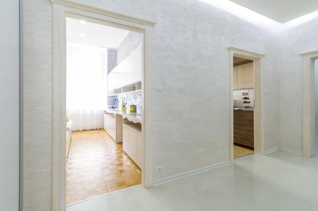 Stylish Apartment 5 Minutes Walk From City Center Praga Zewnętrze zdjęcie