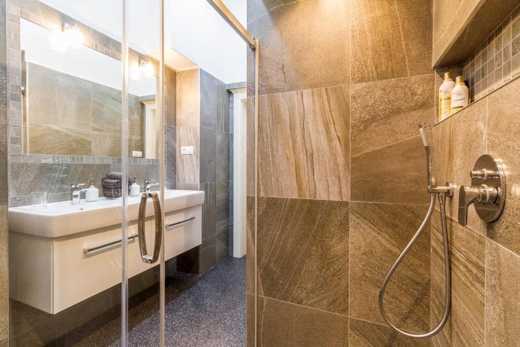 Stylish Apartment 5 Minutes Walk From City Center Praga Zewnętrze zdjęcie