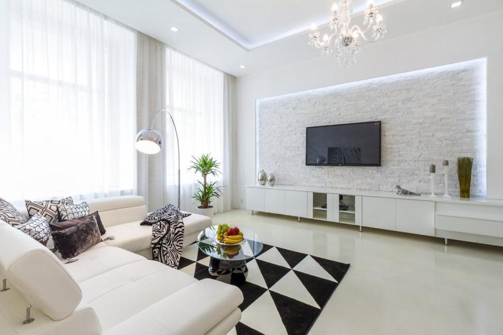 Stylish Apartment 5 Minutes Walk From City Center Praga Zewnętrze zdjęcie